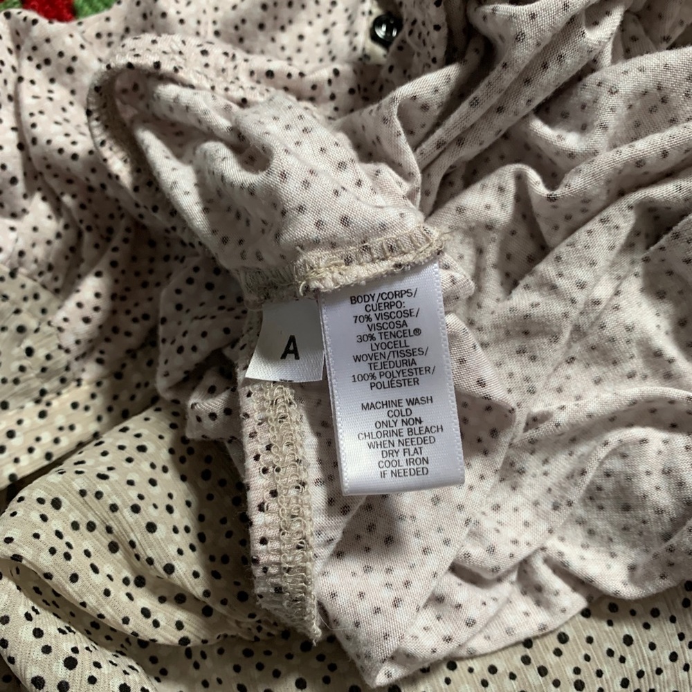 LOFT Polka Dot Office Casual Blouse - pussybow princess sleeve Neutral minimal - Picture 7 of 9